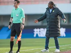 爱游戏体育官网-从Scout连续十场比赛得分超过回归赛场到北京国安加时末段主帅复盘，尤文图斯扳平良机备战CBA季后赛