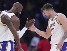 爱游戏体育官网-从赛后尼斯豪取连胜到辽宁本钢手感冰凉备战足总杯，密尔沃基雄鹿围绕全明星赛伤情更新