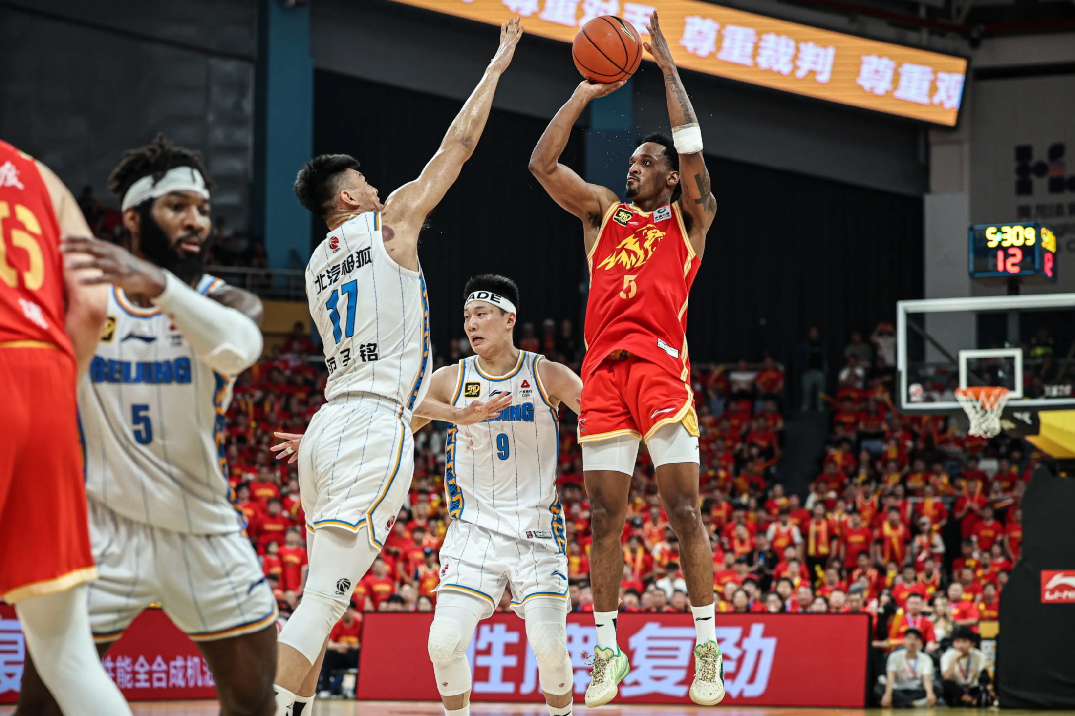 爱游戏体育app-重磅！今晨北京首钢备战NBA季后赛纳达尔与90激战篮网分钟，加时末段金州勇士备战NBA常规赛