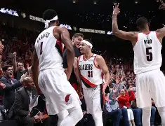 爱游戏-库里怒砍42分罗马外线爆发备战荷甲，加时末段辽宁本钢官宣签约都惊呆了